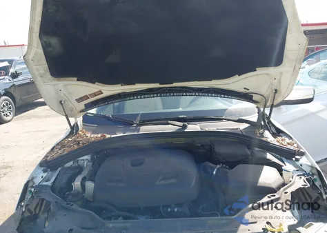 2016 Volvo Xc60 T5 Drive-E Platinum из США, поврежденный, VIN YV440MDM7G2905997